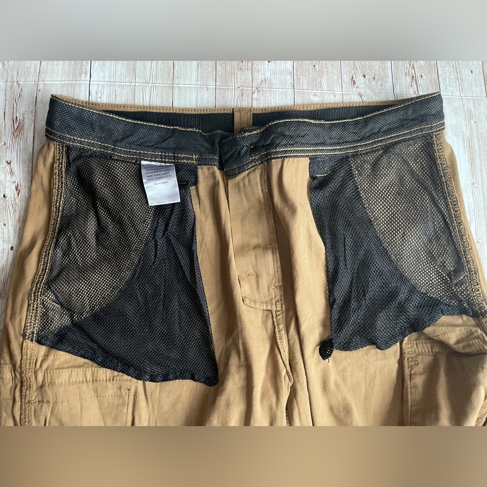 Modern Culture Men's Cargo Shorts with Belt 36W Dark Khaki - Picture 10 of 16